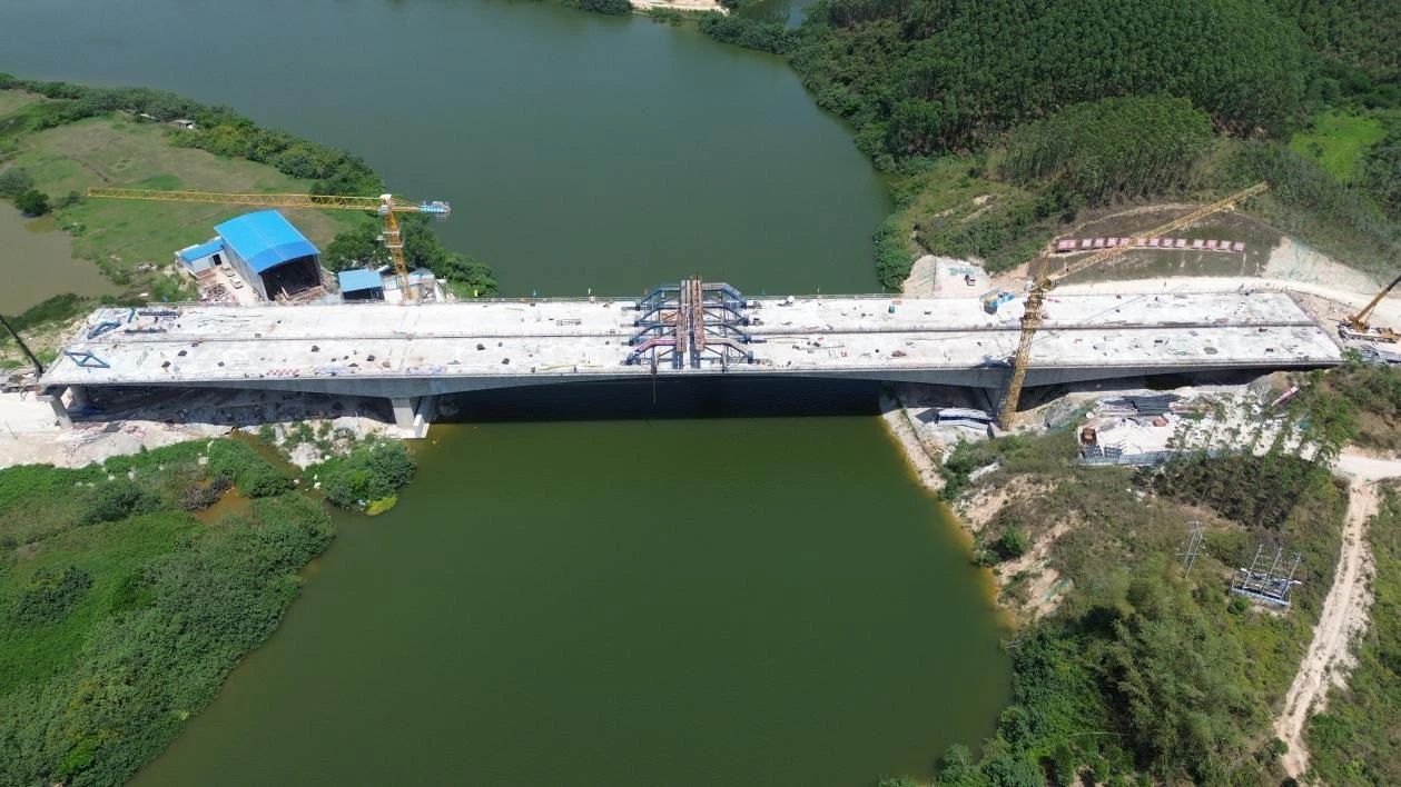 b02b38ae8eeb02ae6dd2809524284972