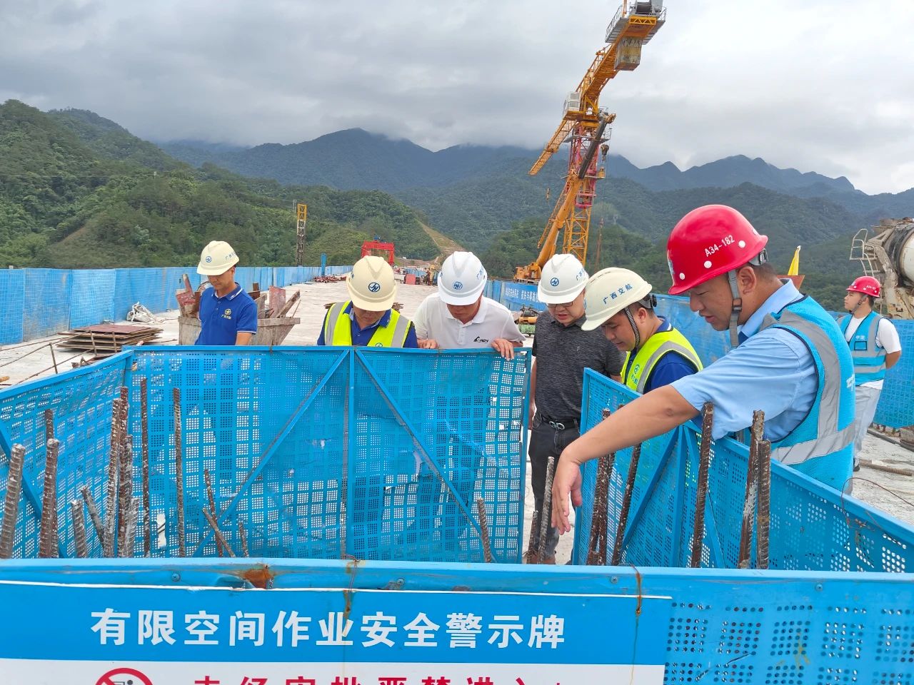 fe2bd5ab3ab033afe9e35e7724af6448