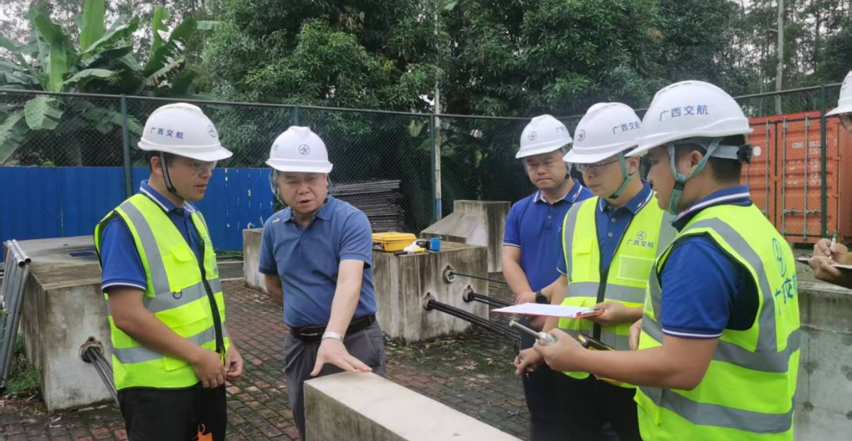 bdd9c815ac34f2196de2f025a3a1b1a4