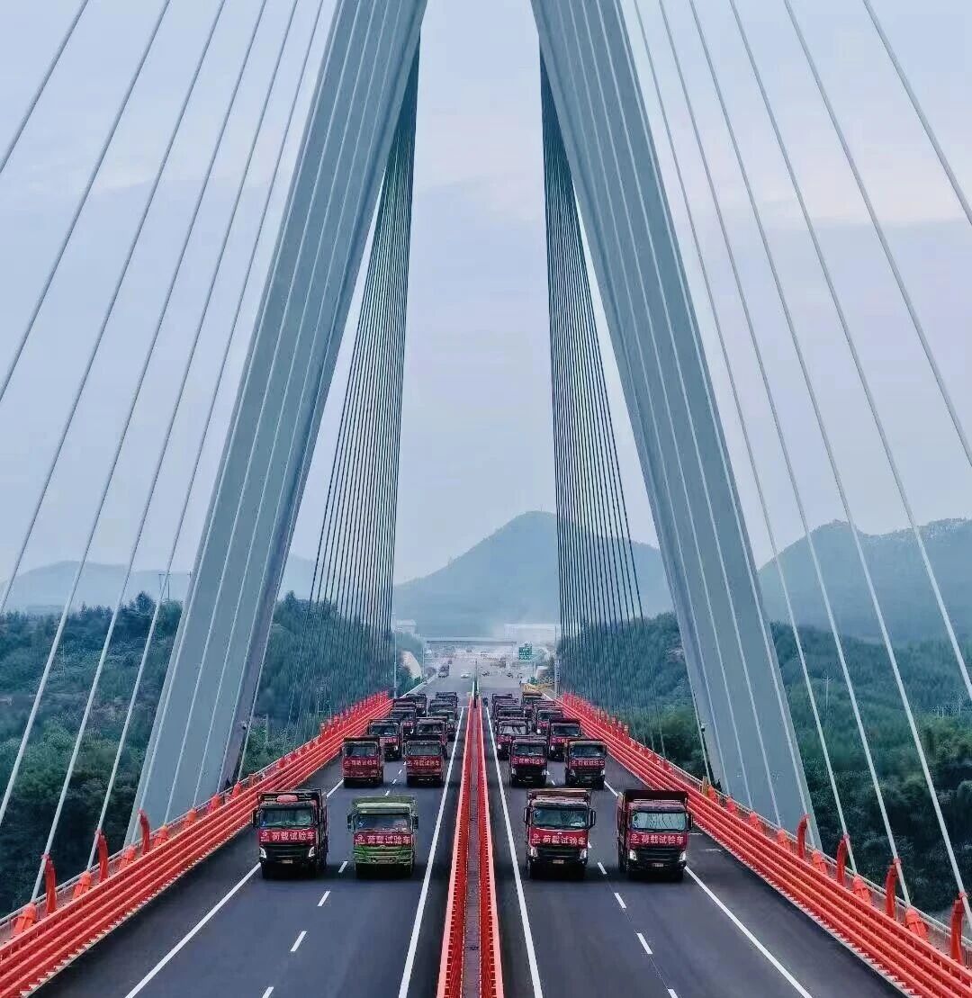 2a8ee8183b6f02105b5951d809d309ce